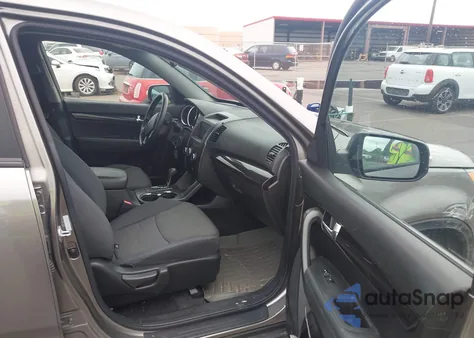 2013 Kia Sorento Lx from USA, damaged, VIN 5XYKT4A66DG359816